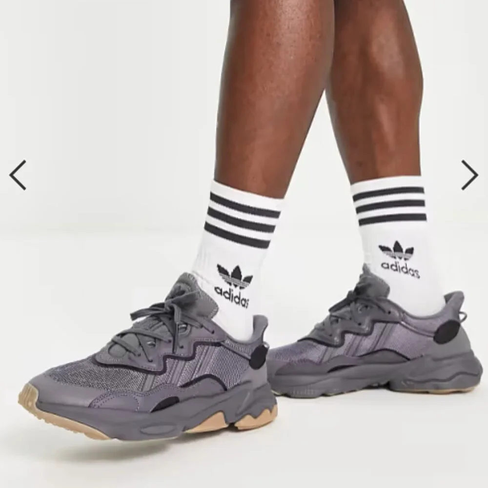 Adidas Original Ozweego Dark Gray Unisex Mens US 11.5